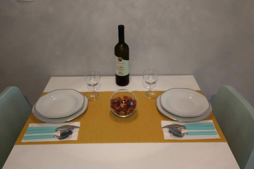 Maria, Modern Studio Apartment With Private Parking 杜布罗夫尼克 外观 照片